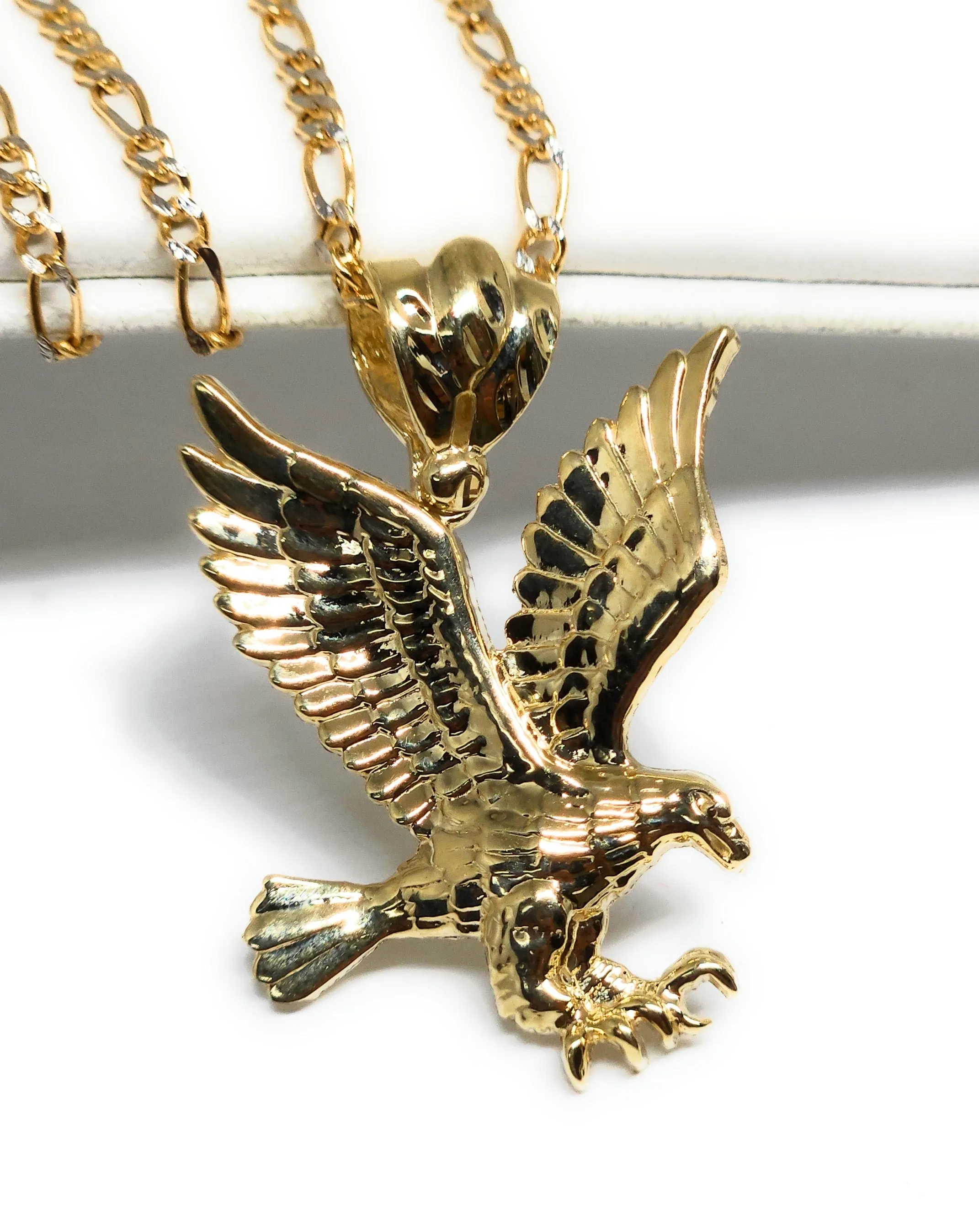 10k Solid Gold YELLOW EAGLE AGUILA Pendant Necklace