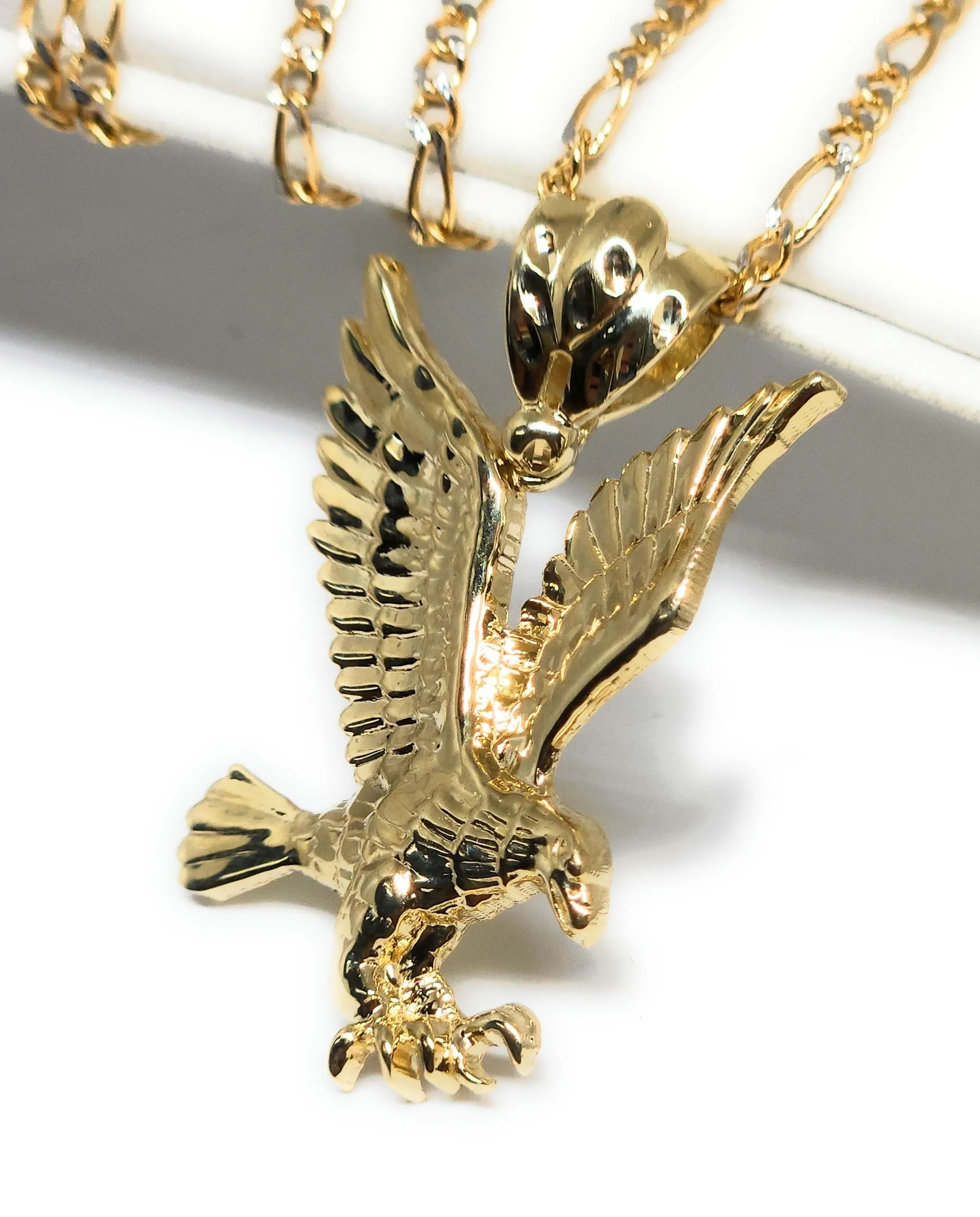 10k Solid Gold YELLOW EAGLE AGUILA Pendant Necklace