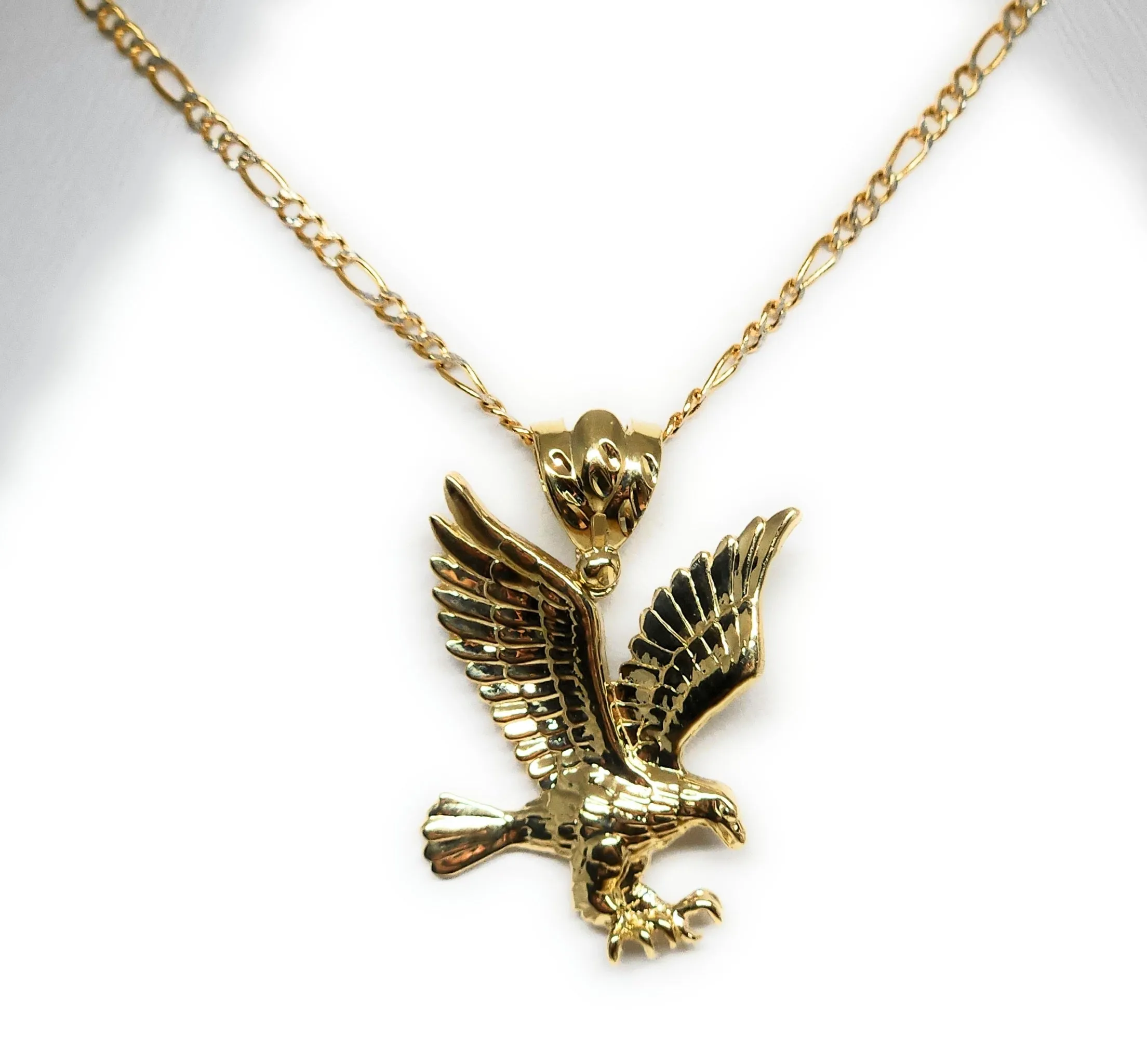 10k Solid Gold YELLOW EAGLE AGUILA Pendant Necklace