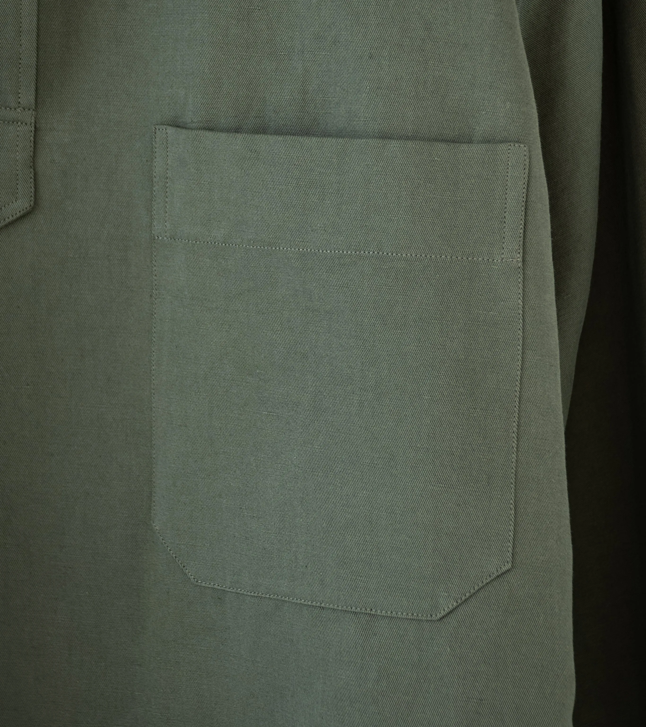 Margaret Howell 'Pull Over Shirt' (Grey Green Light Cotton Linen Twill)