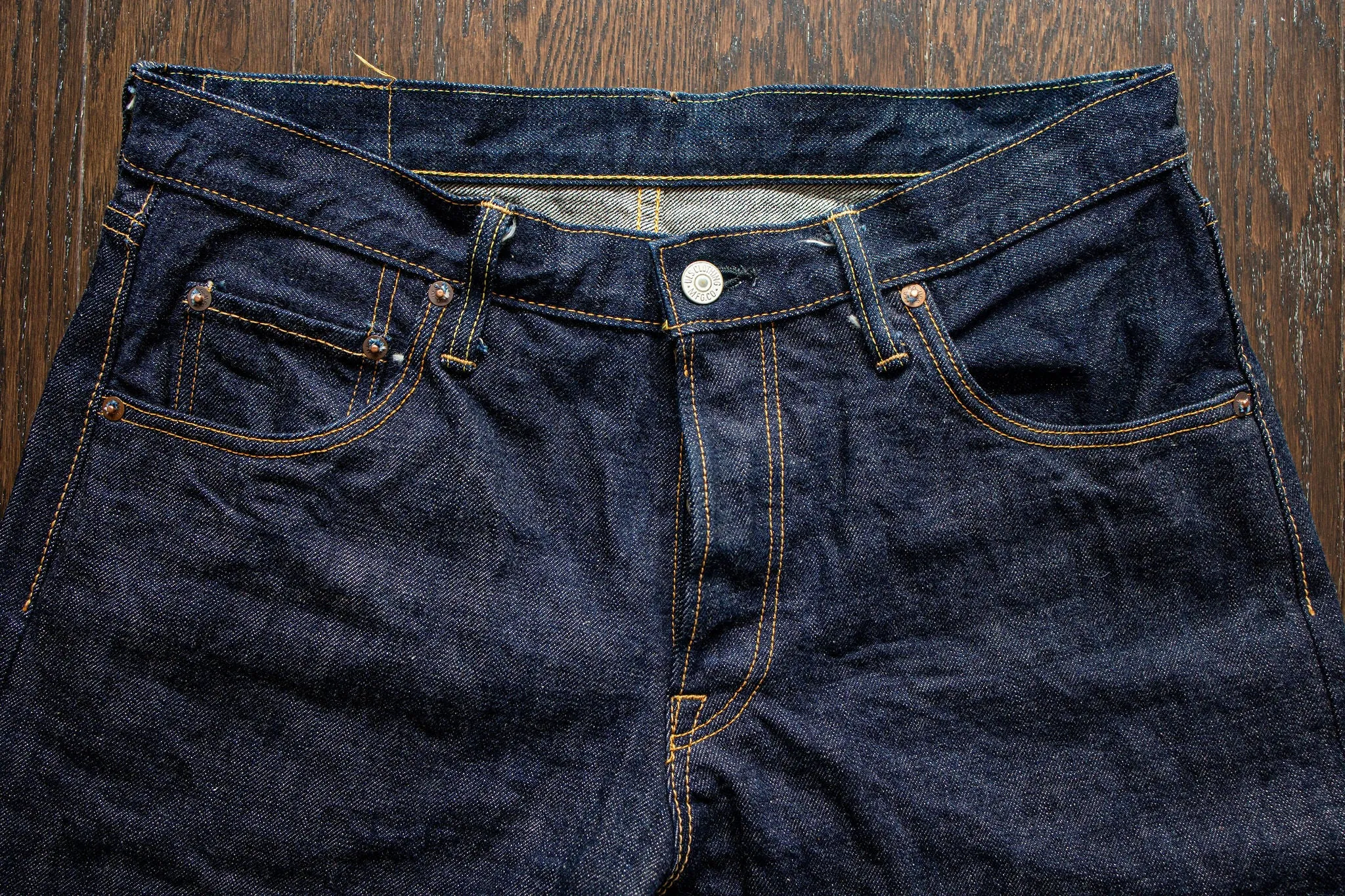 UES 400T - Tapered Leg Denim